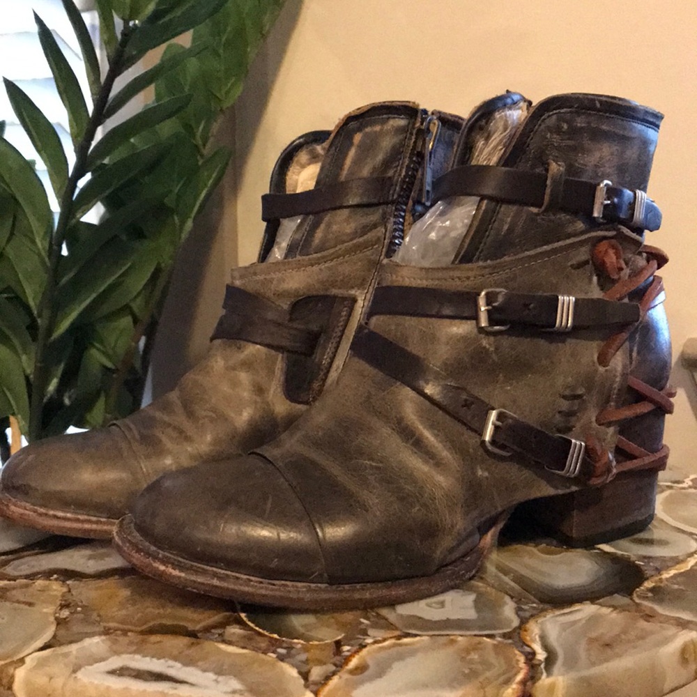 Freebird Crue Boots - Grey Multi Size 8